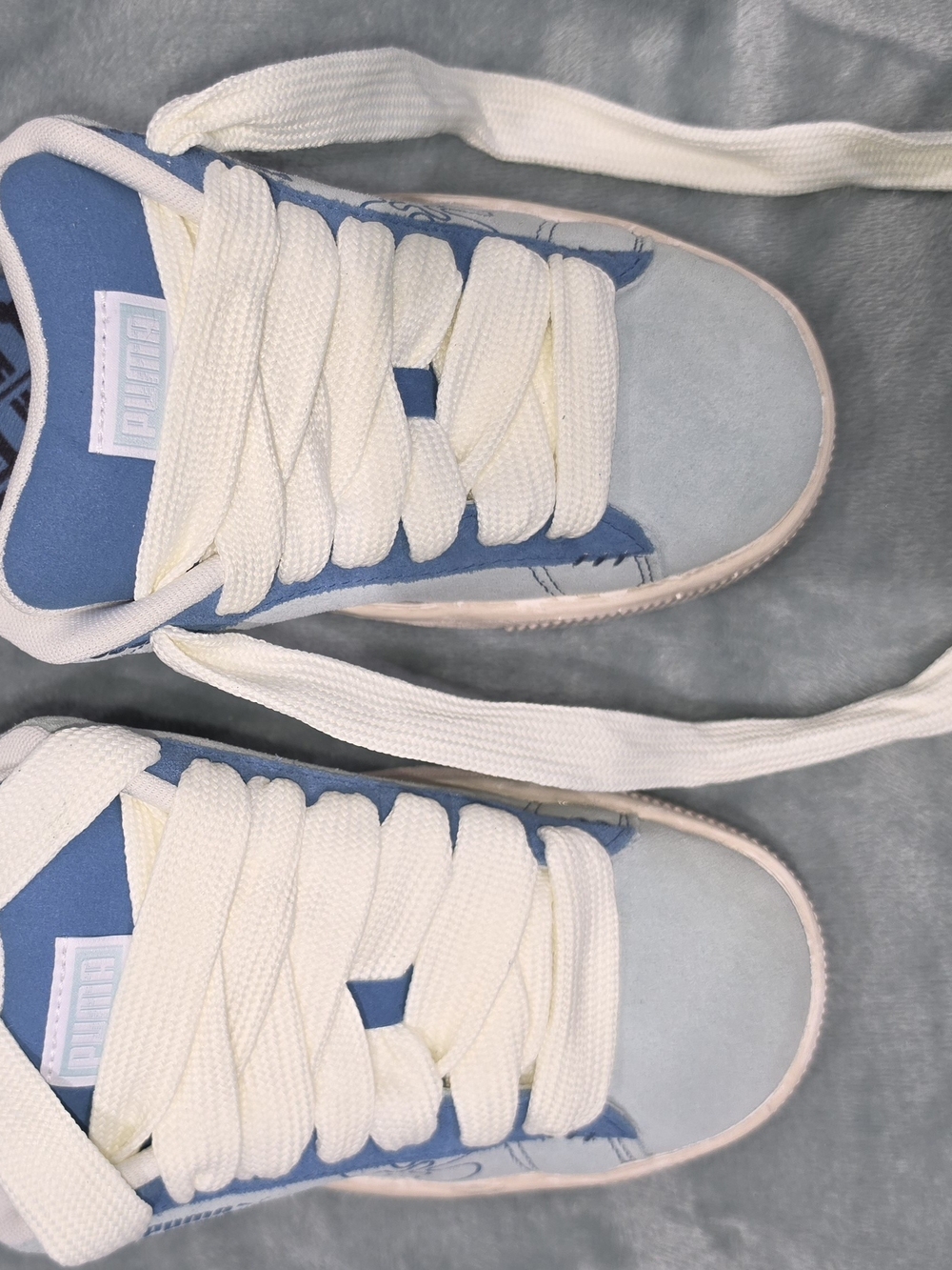 Puma Kids Sky Blue and White Low-Top Sneakers
